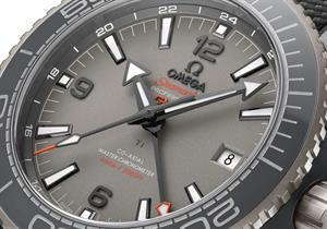 Đồng hồ OMEGA Seamaster Planet Ocean Dark Grey: Nhẹ nhưng mạnh mẽ với hợp chất gốm mới